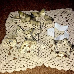 Five Silver Metal STAR Shaped Cookie Cutters and Shooting Star Baking Bakeware